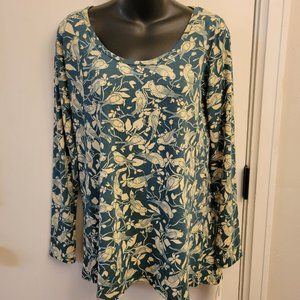 Lularoe Lynnae Long sleeve shirt Size M NWT
